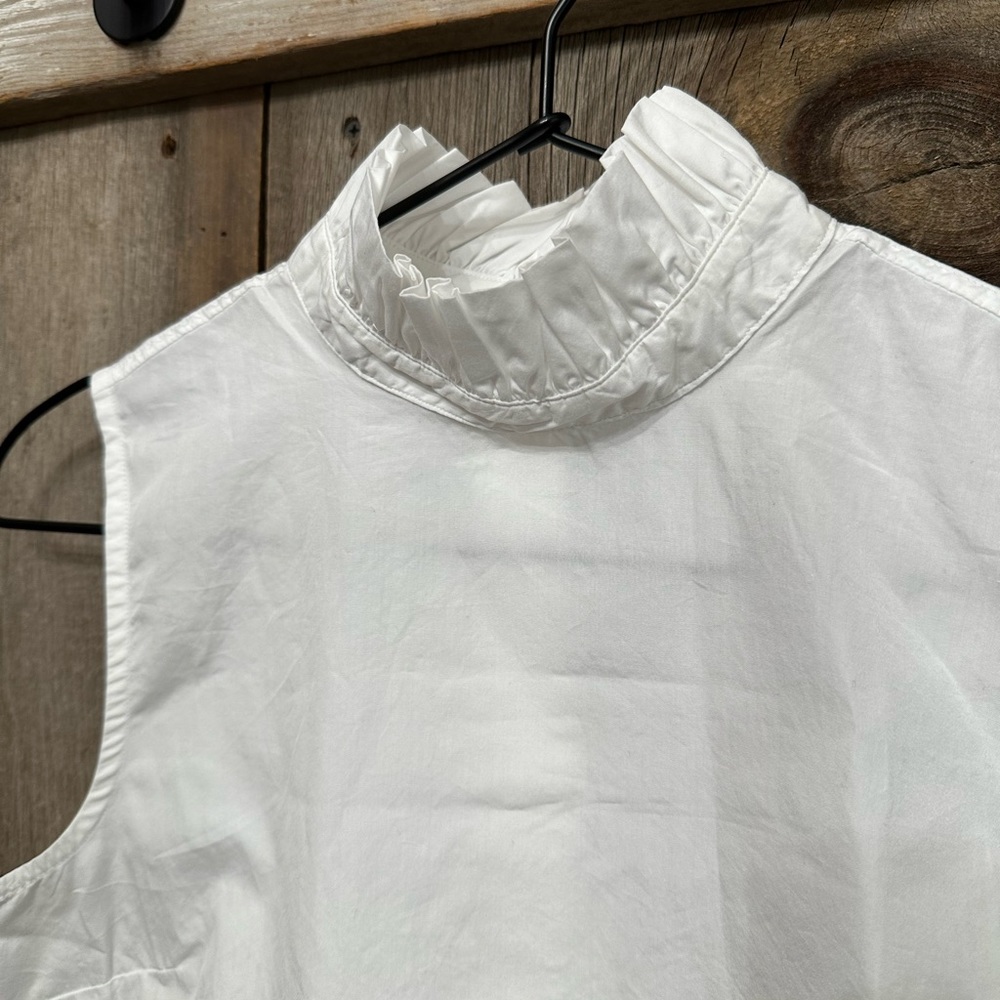 Frame Ruffle Mock Neck Sleeveless Blouse in White Size XS - Picture 3 of 16